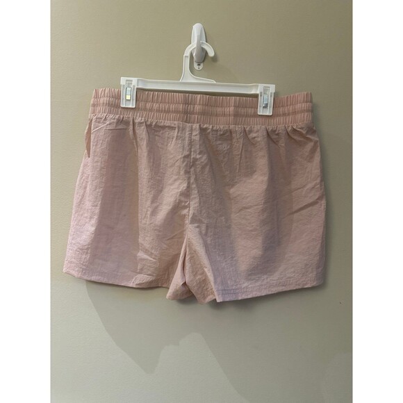 avalanche shorts - Picture 2 of 2